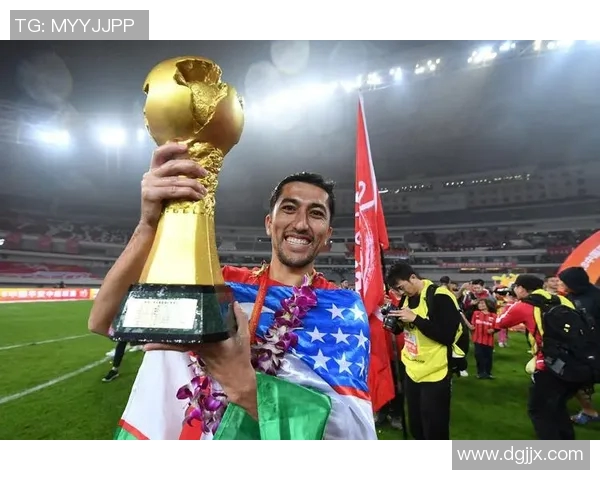 足球传奇与梦想之路:盘点十大球星电影的辉煌人生与不凡成就 足球传奇与梦想之路:盘点十大球星电影的辉煌人生与不凡成就